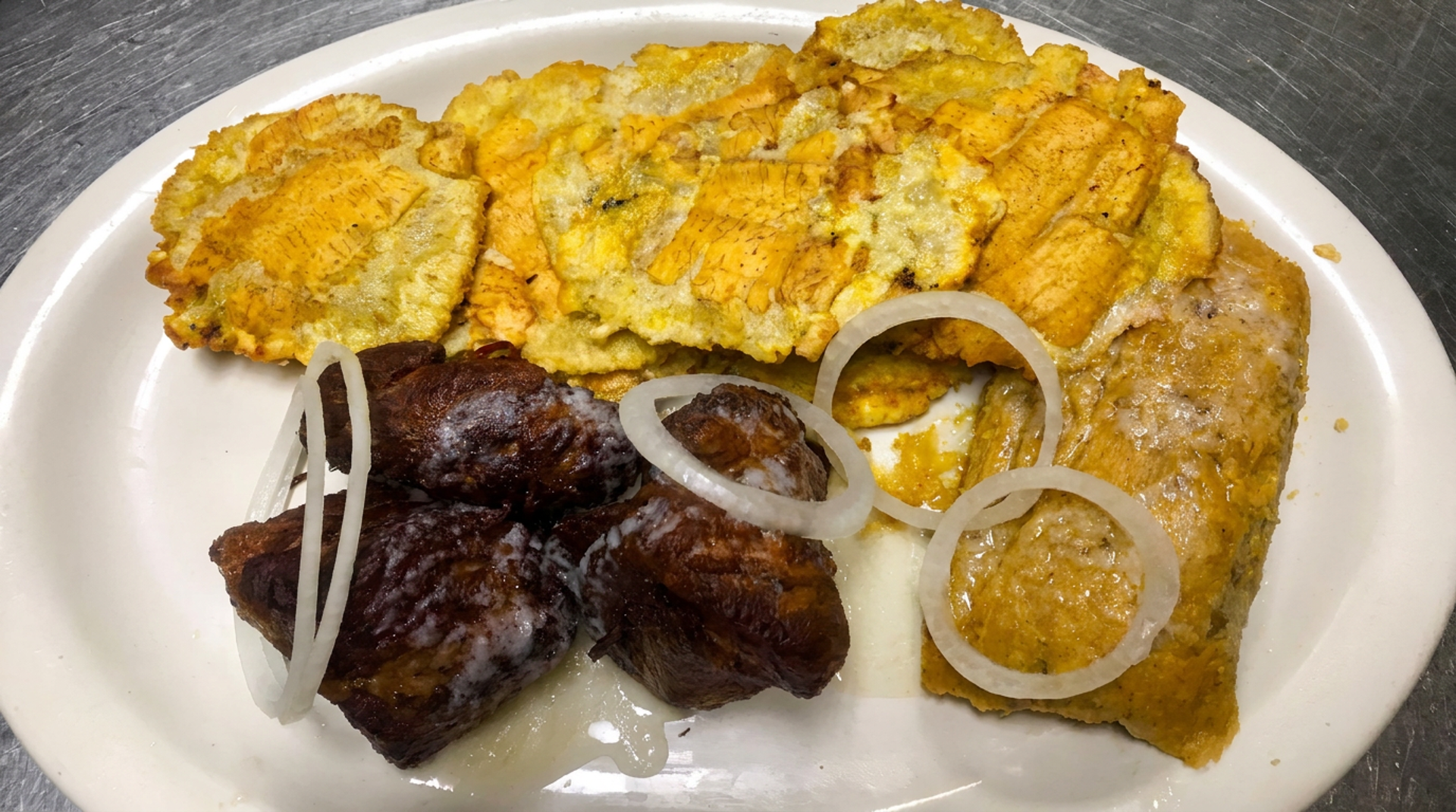 Tostones al mojo de ajo